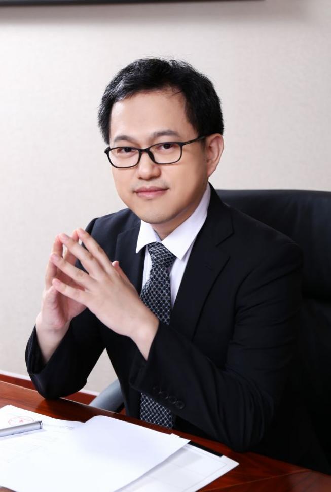 Zhen Lin.jpg