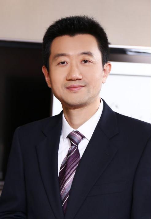 Jun Feng.jpg